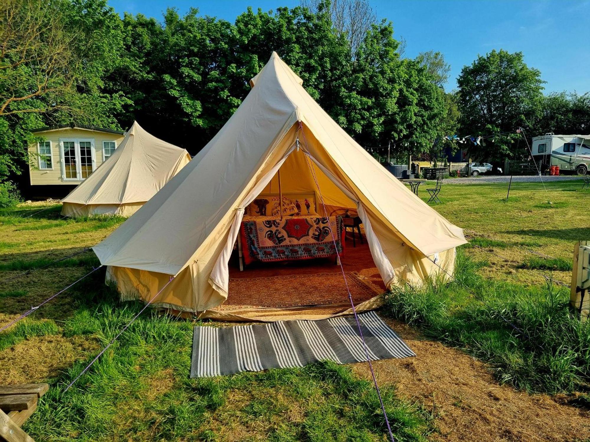 Secret Garden Glamping African Themed Tent Hotel Newark upon Trent Exterior foto